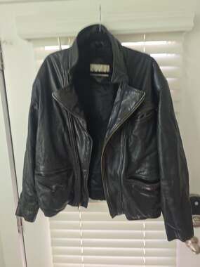 Aggio Vintage Men's Black Leather Motorcycle Biker Jacket